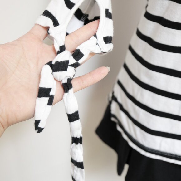 OLD NAVY Black & White Striped Mid Sleeve Tee - Picture 4 of 7